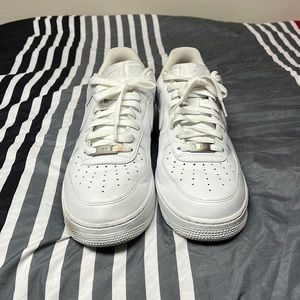 Mens VINTAGE “Nike” 07’ Air Force One